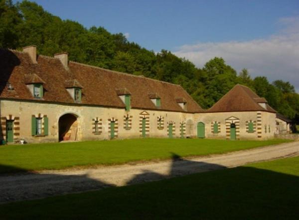 Bed and Breakfast Chateau De Beaujeu Sens-Beaujeu Exterior foto